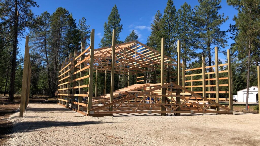 Eloika Lake pole barn with a lean to on both sides.